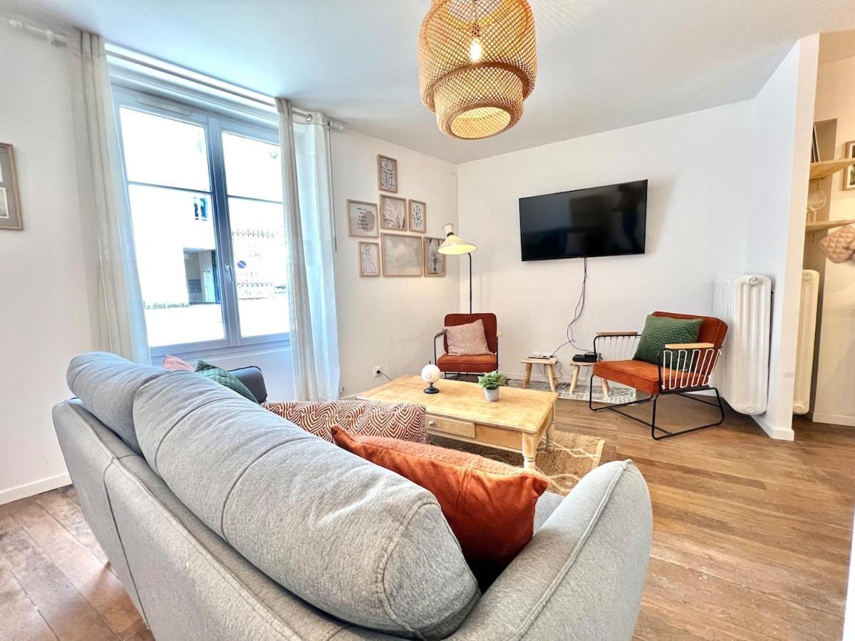 Le St-hilaire, House In The Center With Patio With Parking *