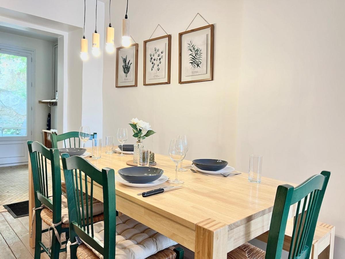 Le St-hilaire, House In The Center With Patio With Parking Villa *